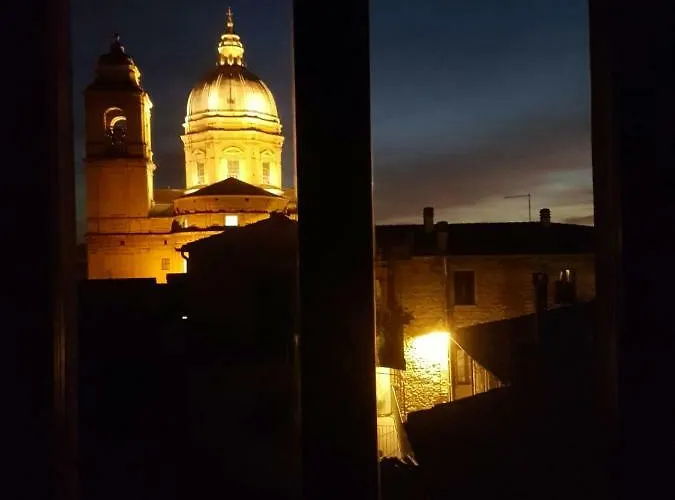 Giardino Di Alex Alojamento de Acomodação e Pequeno-almoço Assisi